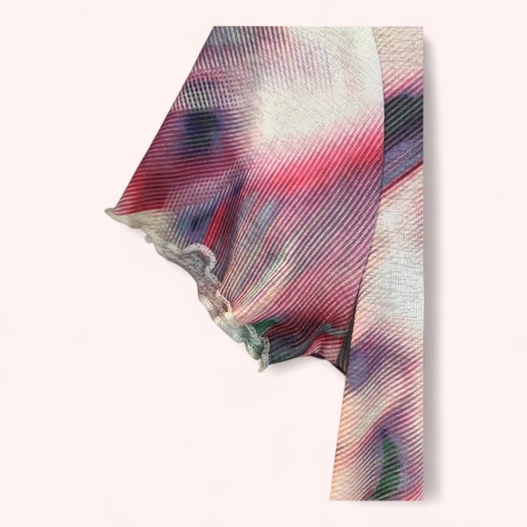 Adrienne Landau Bold Peacock Watercolor Semi Sheer Short Sleeve Top NWOT Size S - Picture 4 of 6